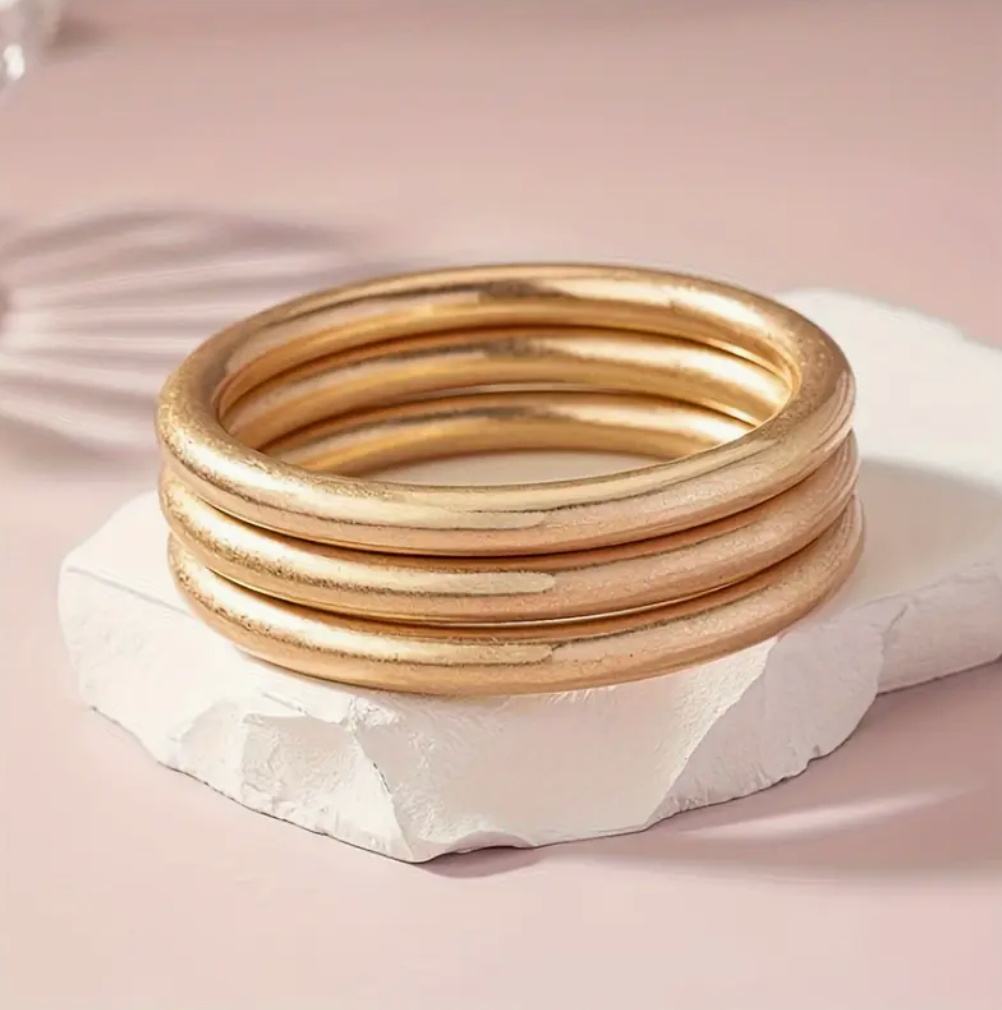 Sophia Loop Bangle