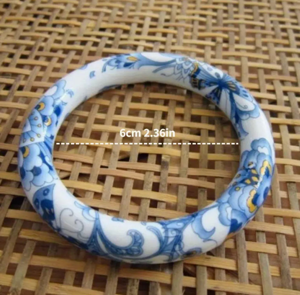 Mei Blue and White Floral Bracelet