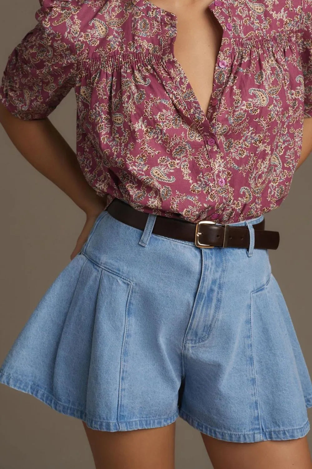 Pleated Patchwork Panel Lightweight Denim Shorts